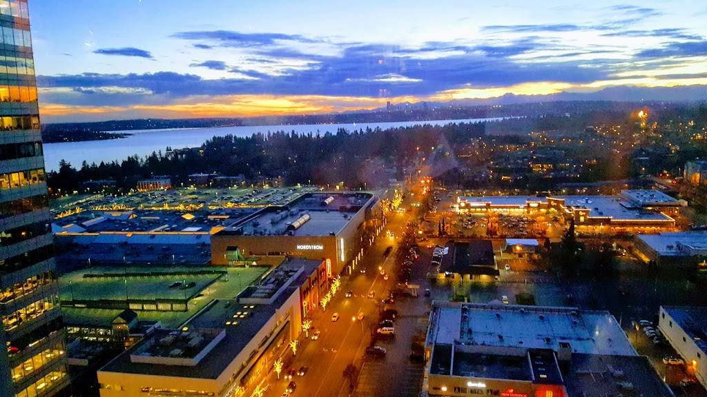 Daniel’s Broiler | night club | 10500 NE 8th St Unit BP2101, Bellevue, WA 98004, USA | 4254624662 OR +1 425-462-4662