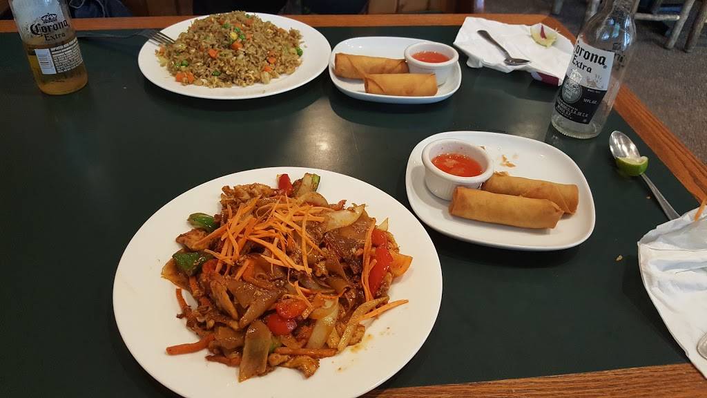 Hong Thai | restaurant | 12998 Main St, Rogers, MN 55374, USA | 7634258218 OR +1 763-425-8218