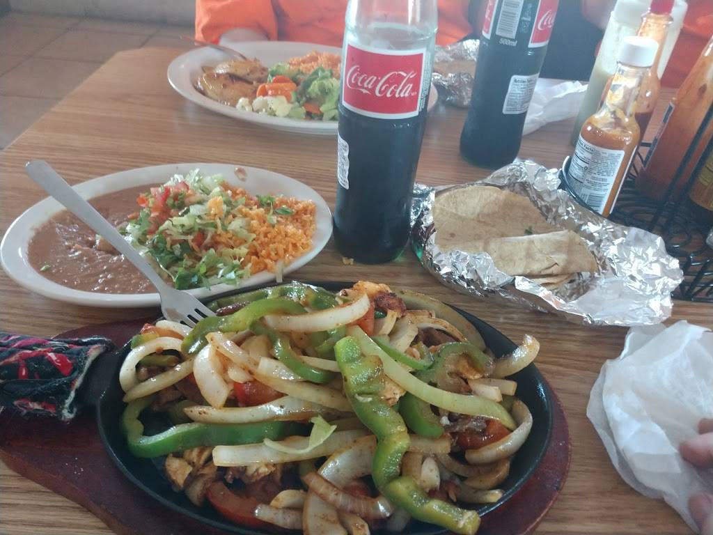 El Muñeco Restaurante | restaurant | 501 W Walnut St, Washington, IN 47501, USA | 8122540437 OR +1 812-254-0437