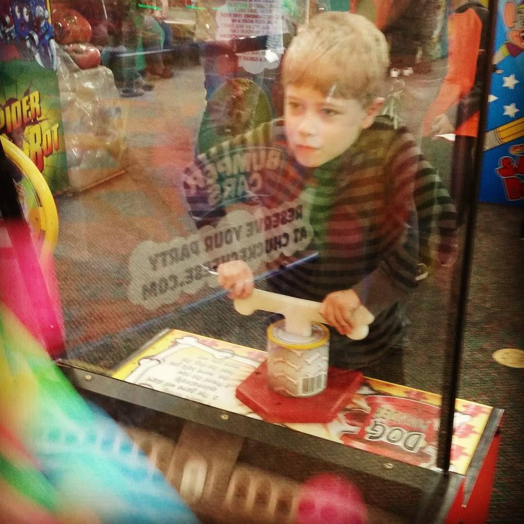 Chuck E. Cheese | restaurant | 720 S County Center Way, St. Louis, MO 63129, USA | 3144870101 OR +1 314-487-0101