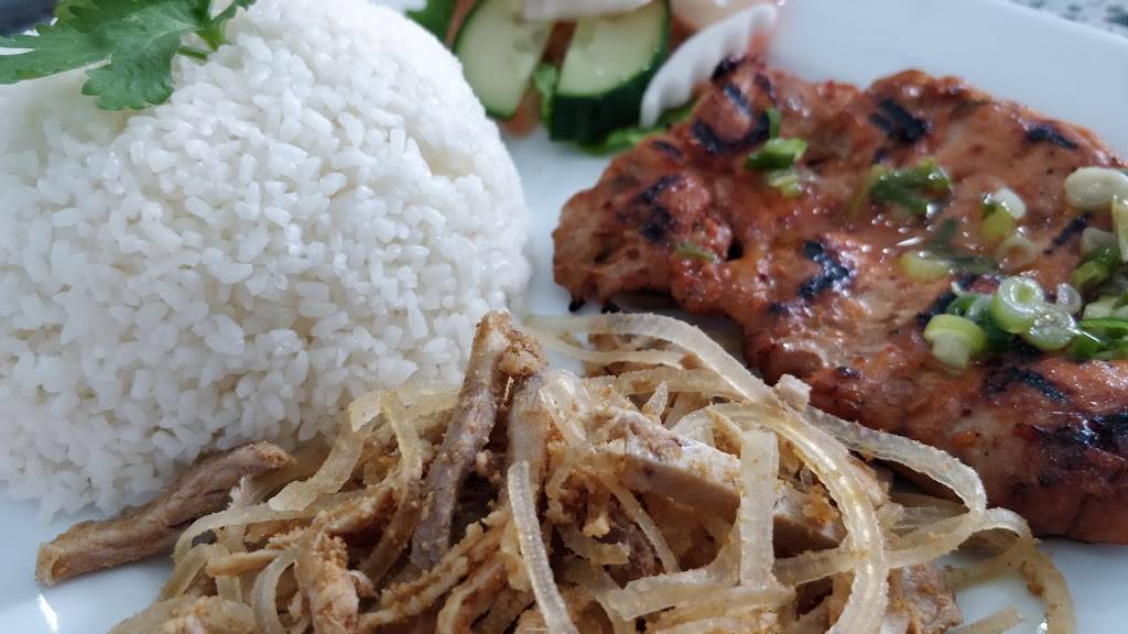 DelightPho | restaurant | 45 Dusk Dr unit 6, Brampton, ON L6Y 5Z6, Canada | 9054566651 OR +1 905-456-6651