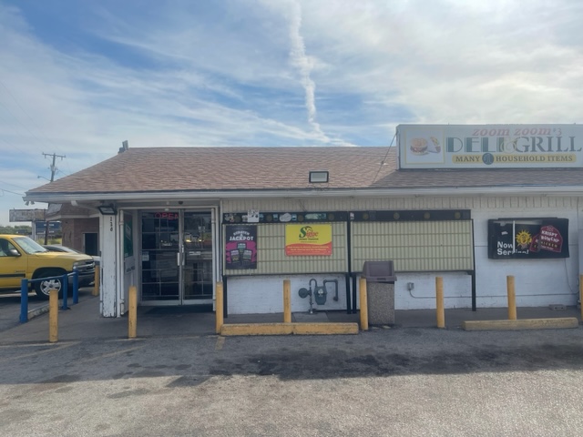 Xpress Mart (previously Zoom Zoom #3) | restaurant | 1301 E Scott Ave, Wichita Falls, TX 76301, USA | 9405004913 OR +1 940-500-4913