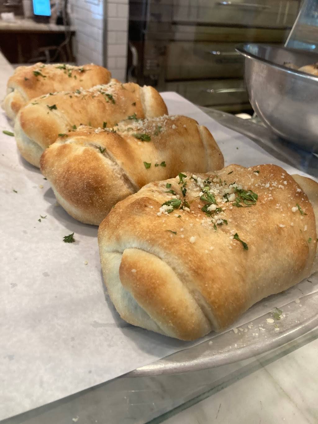 Paesano’s Pizza | restaurant | 637 Jericho Turnpike, Syosset, NY 11791, USA | 5169216500 OR +1 516-921-6500