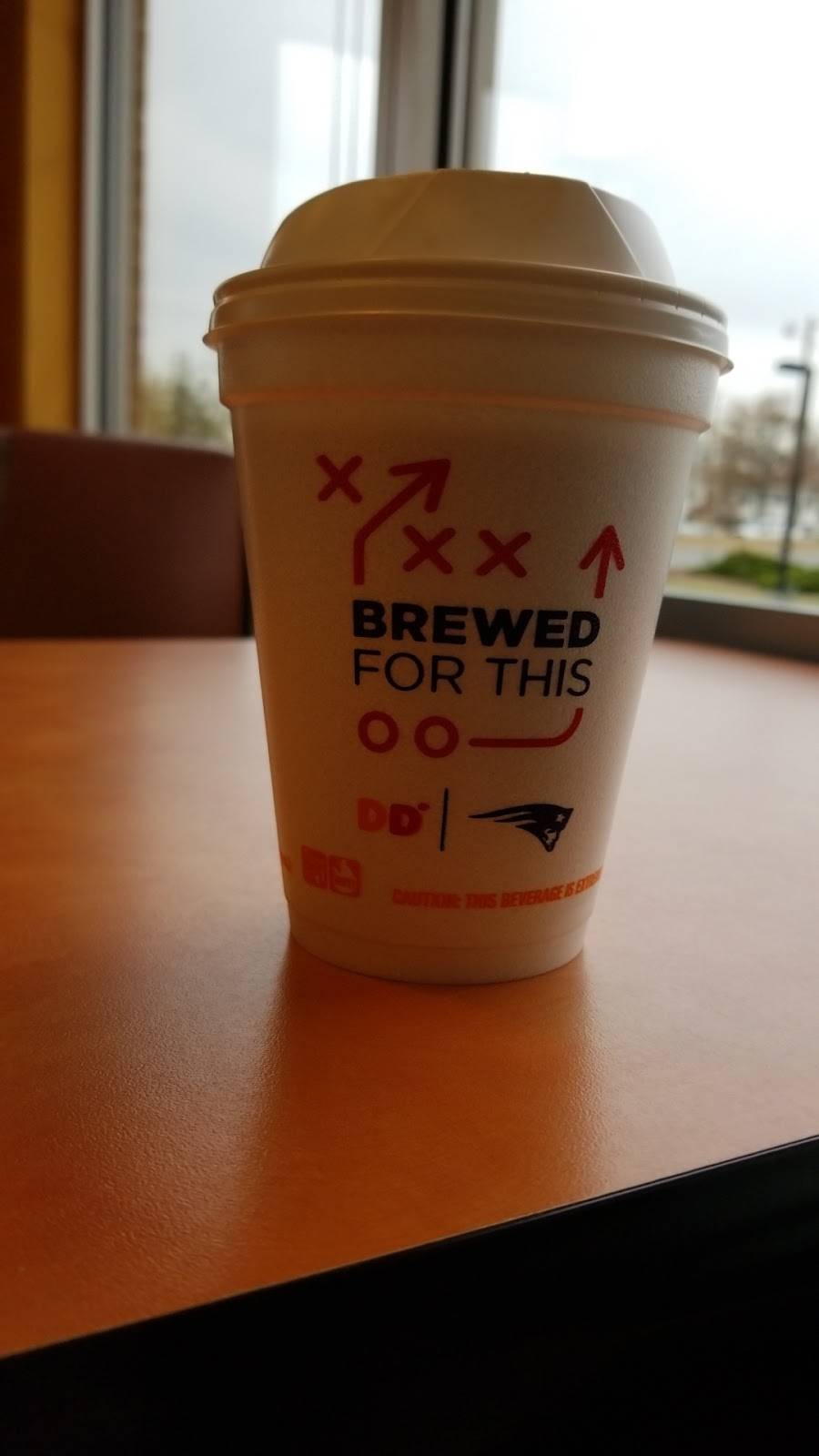 Dunkin | bakery | 124 Turnpike Rd, Westborough, MA 01581, USA | 5083665784 OR +1 508-366-5784