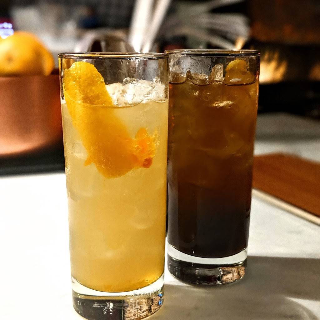 Whiskey Dry | restaurant | 412 S 4th St, Louisville, KY 40202, USA | 5027497933 OR +1 502-749-7933