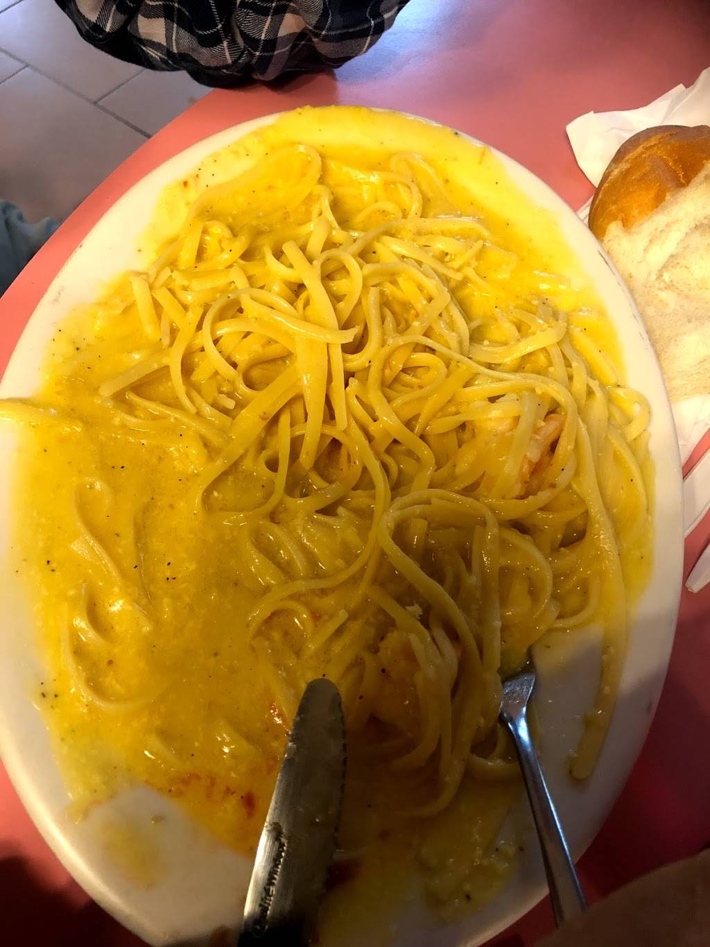 Cafe Alfredos | restaurant | 1760 Easton Ave, Somerset, NJ 08873, USA | 7324694422 OR +1 732-469-4422