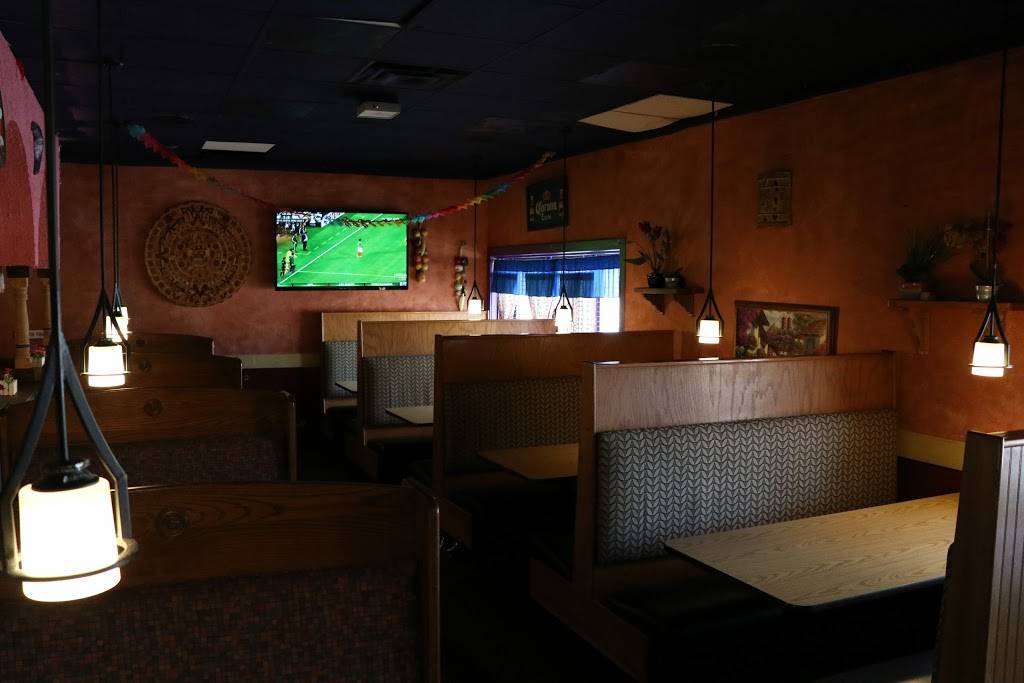 Amigos Mexican Restaurant | restaurant | 5809 University Ave, Cedar Falls, IA 50613, USA | 3192667771 OR +1 319-266-7771