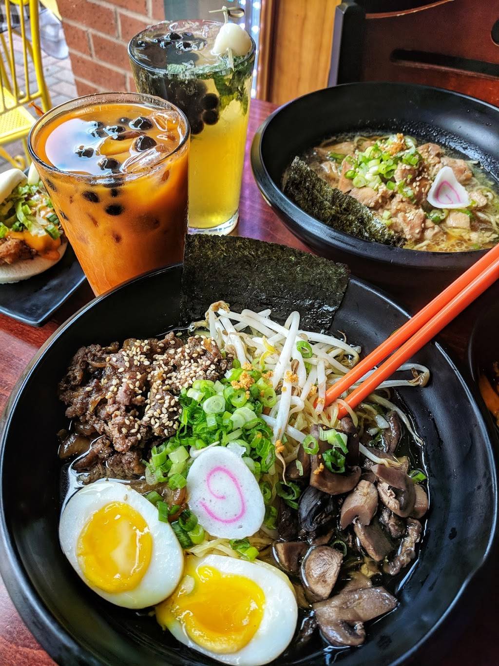 Gaijin Ramen Shop | restaurant | 3800 Lee Highway, Arlington, VA 22207, USA | 7035669236 OR +1 703-566-9236