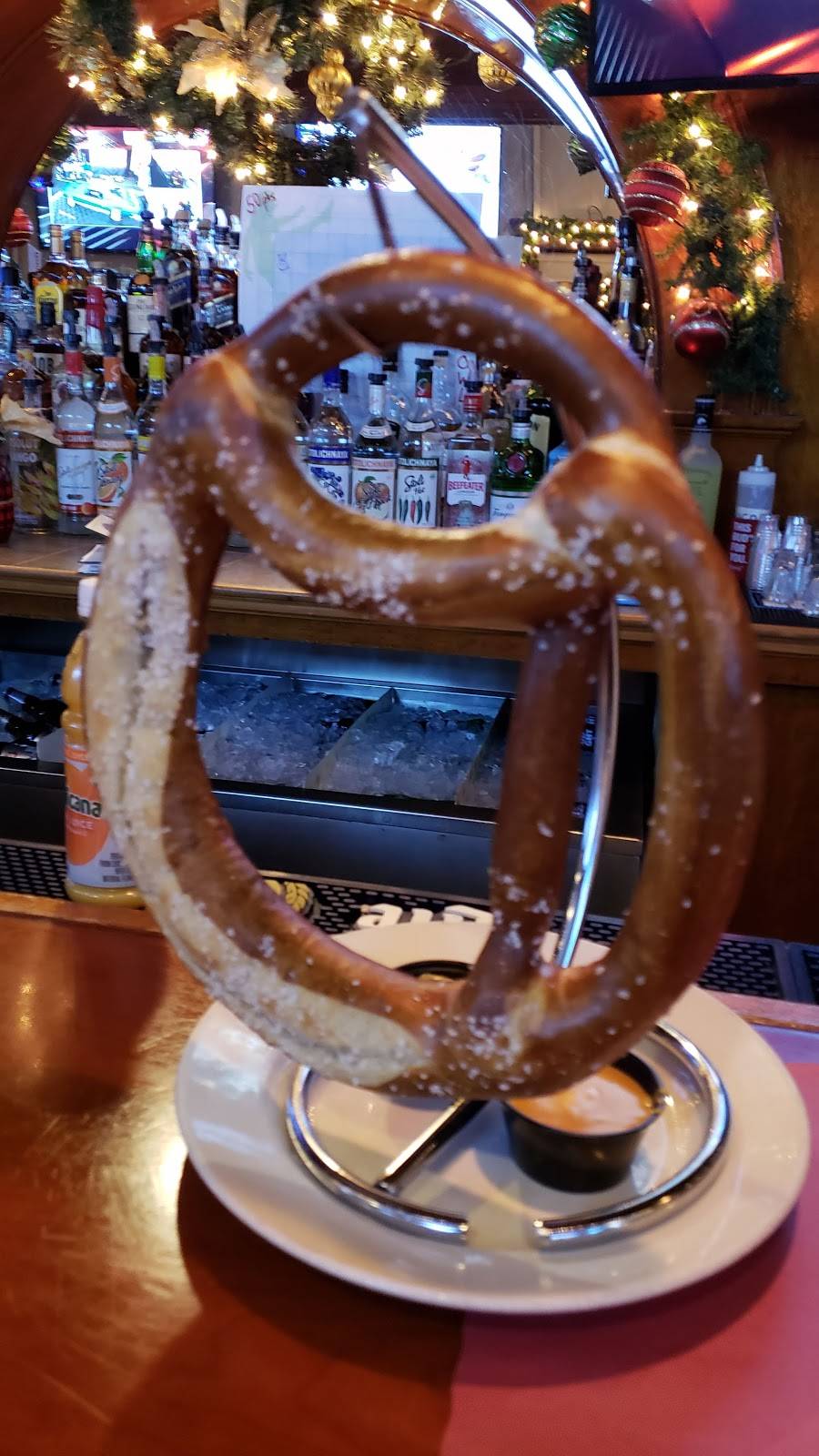 The Cornerstone bar mineola ny | restaurant | 288 Jericho Turnpike, Mineola, NY 11501, USA | 5167416095 OR +1 516-741-6095