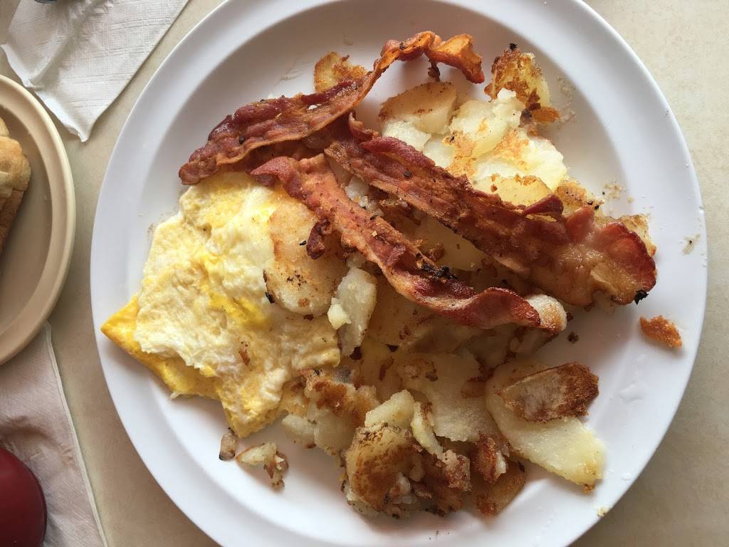 Daves Diner | restaurant | 2823 High Ridge Blvd, High Ridge, MO 63049, USA | 6366717249 OR +1 636-671-7249