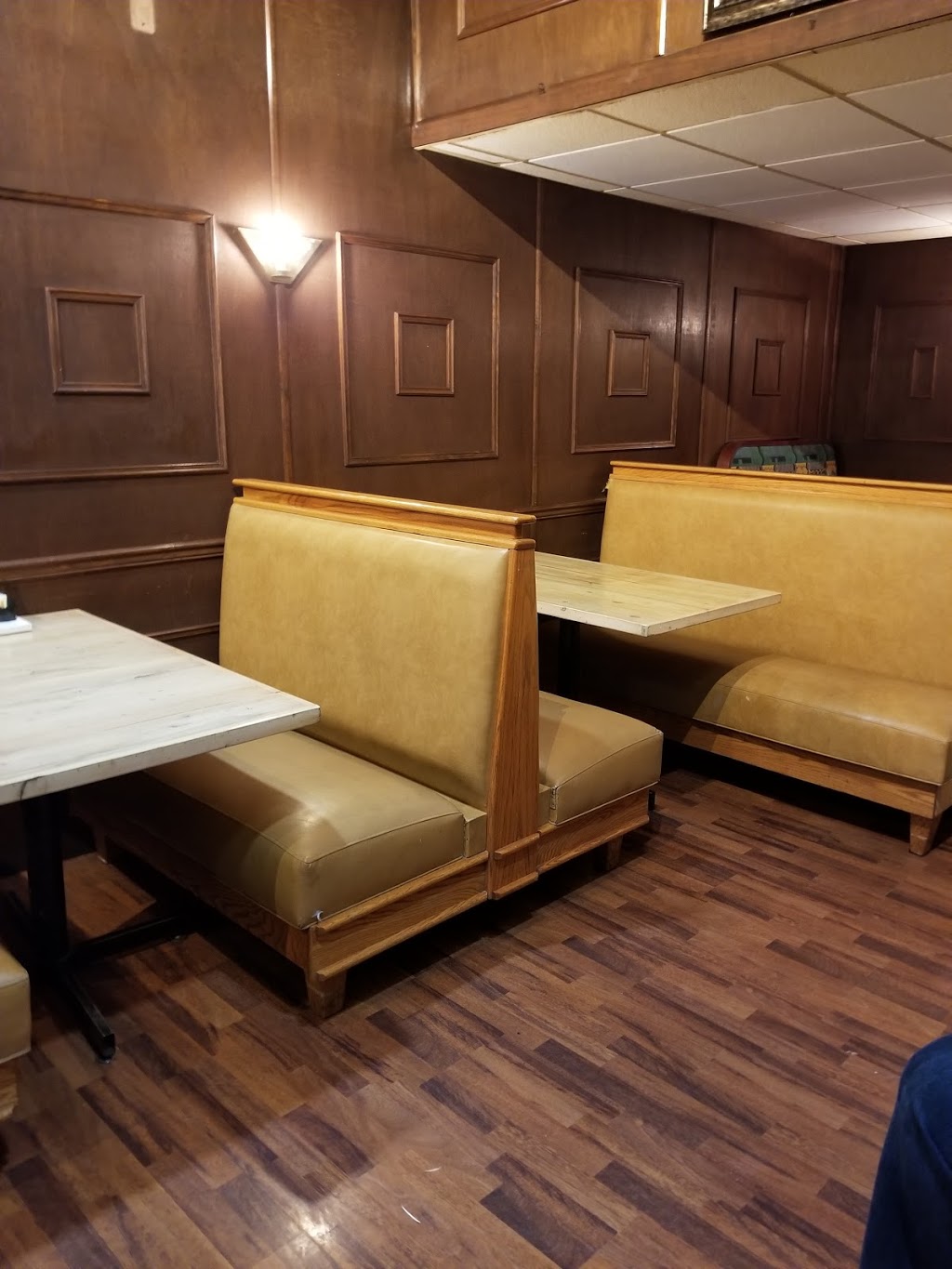 Emmanuels Family Restaurant | restaurant | 4401 S Broadway, St. Louis, MO 63111, USA | 3143008884 OR +1 314-300-8884