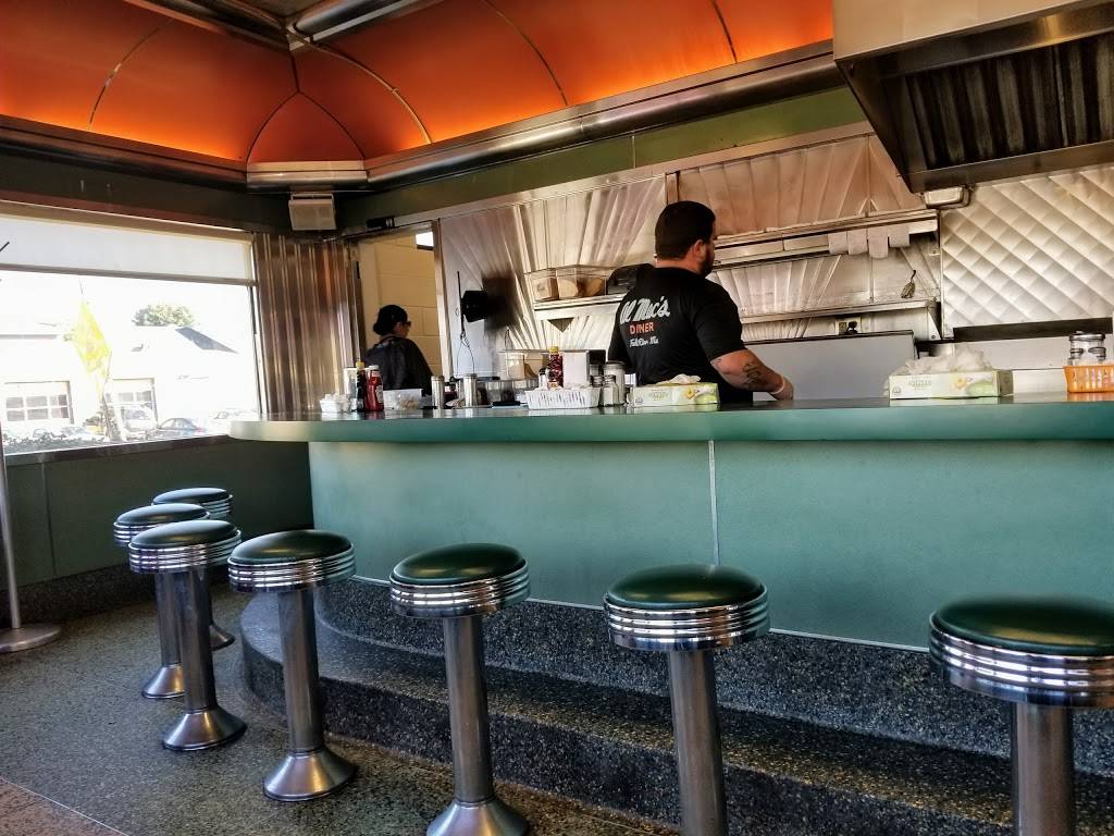 Al Macs Diner | restaurant | 135 President Ave, Fall River, MA 02720, USA | 5085670242 OR +1 508-567-0242