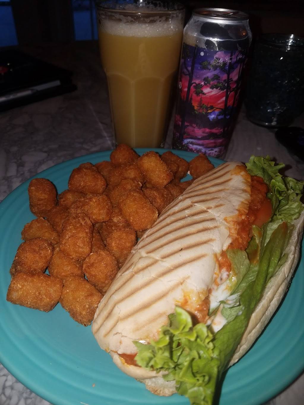 Airline Grill | restaurant | 405 Mashamoquet Rd, Pomfret Center, CT 06259, USA | 8603151095 OR +1 860-315-1095