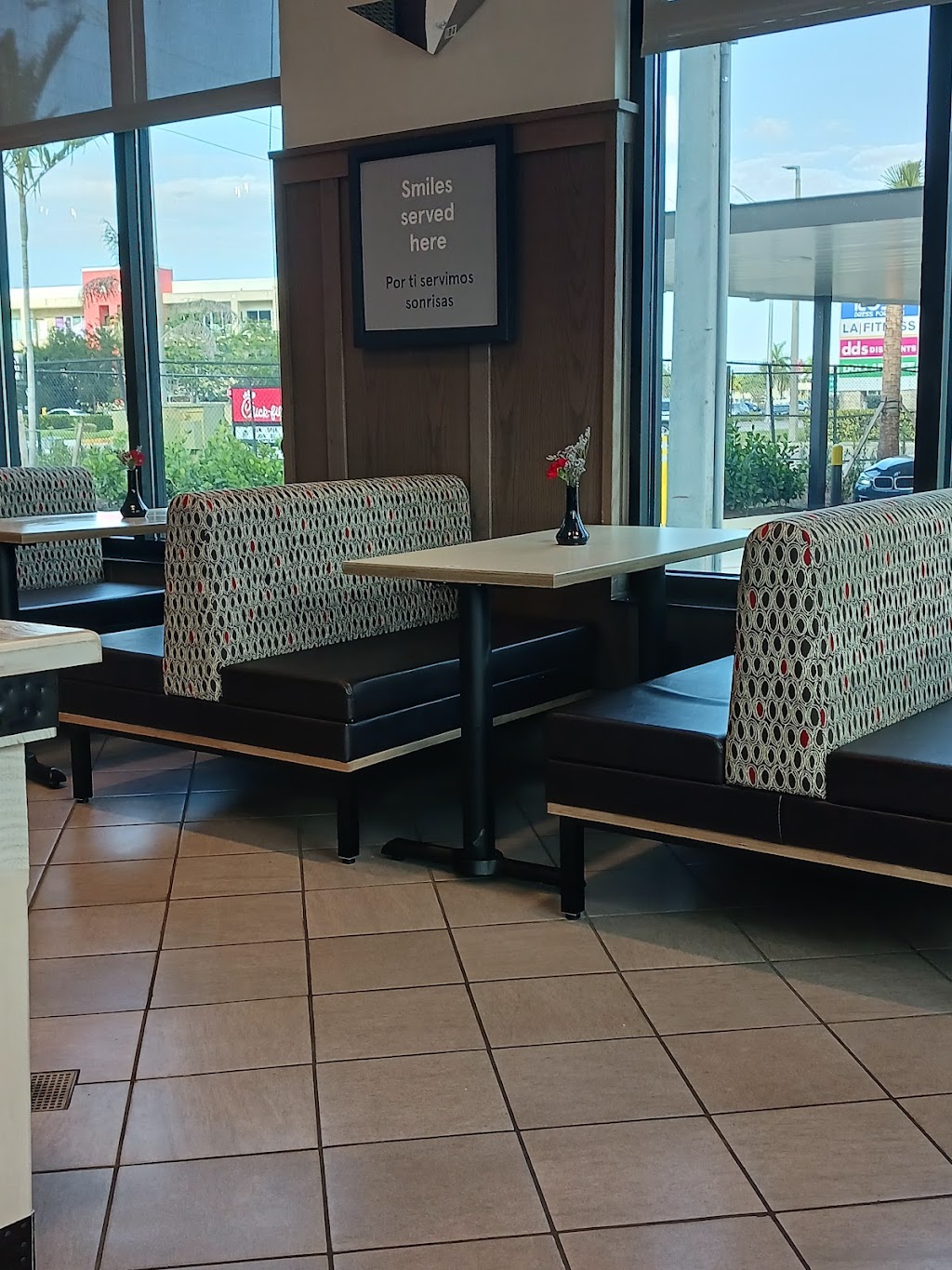 Chick-fil-A | restaurant | 5870 NW 183rd St, Hialeah, FL 33015, USA | 3056151532 OR +1 305-615-1532