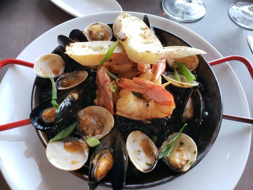 Castile Restaurant | night club | 3701 Gulf Blvd, St Pete Beach, FL 33706, USA | 7274568660 OR +1 727-456-8660