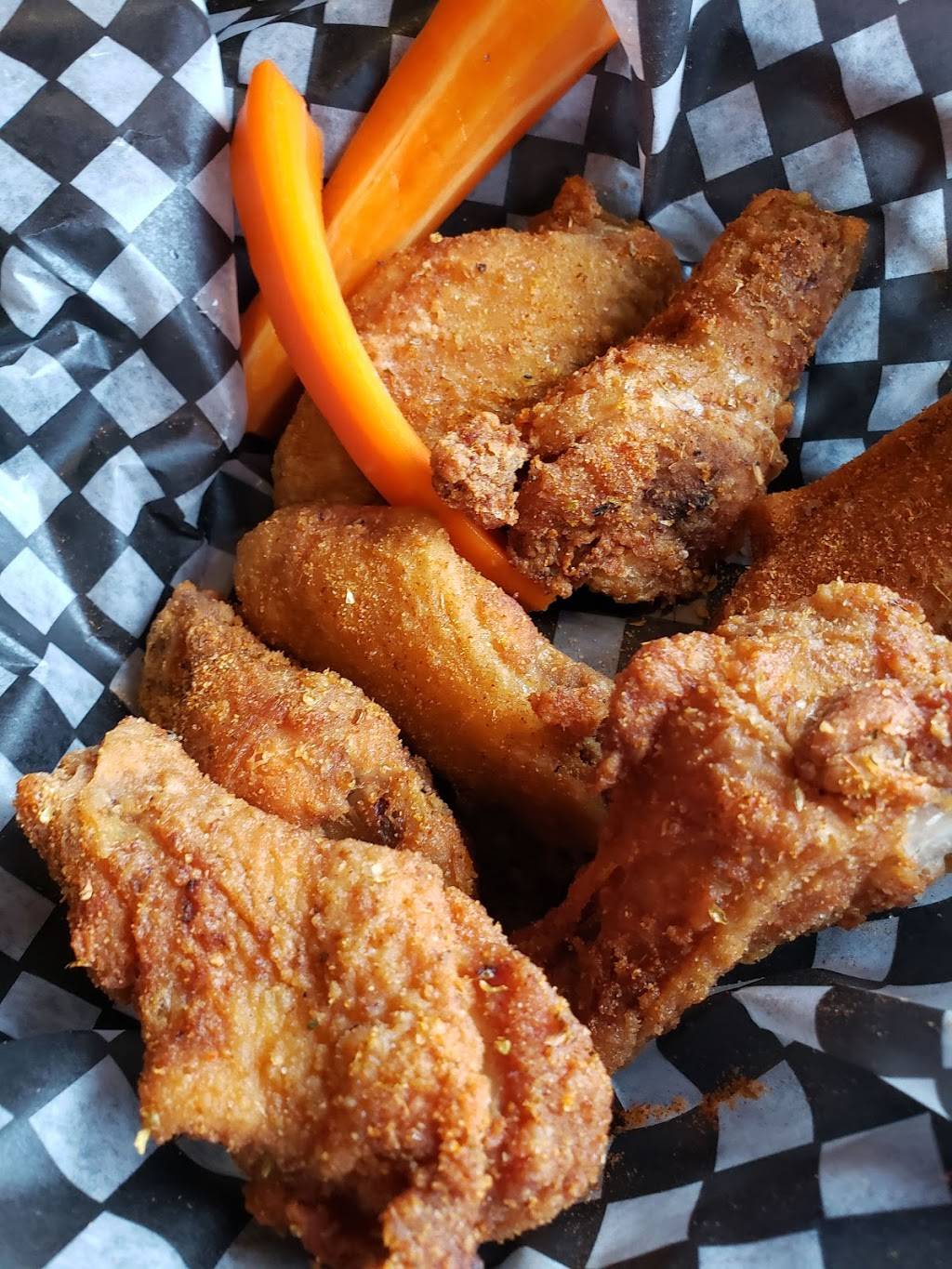 The Crooked Uncle | restaurant | 1180 Simcoe St N, Oshawa, ON L1G 4W8, Canada | 9052406767 OR +1 905-240-6767