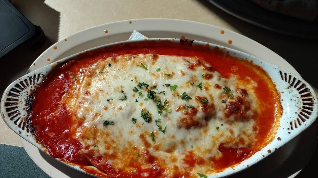 Franks Pizza Pasta & Subs | restaurant | 33 Soapy PI, Fairfield, VA 24435, USA | 5403779492 OR +1 540-377-9492