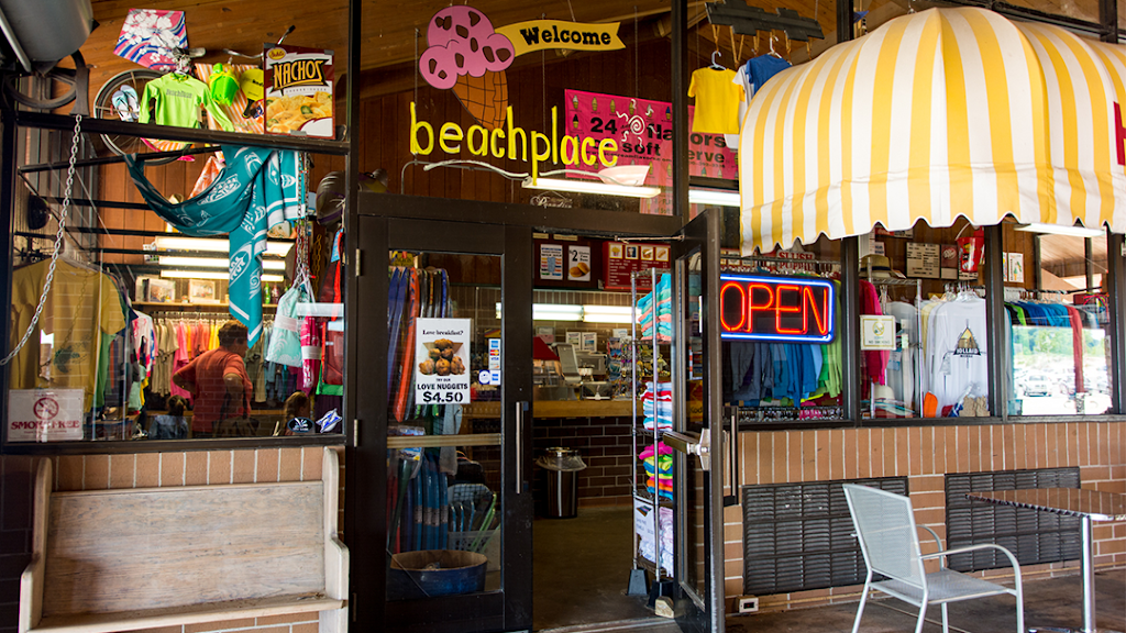 Beachplace at Holland Park Cafe | restaurant | 2415 Ottawa Beach Rd, Holland, MI 49424, USA | 6163992939 OR +1 616-399-2939