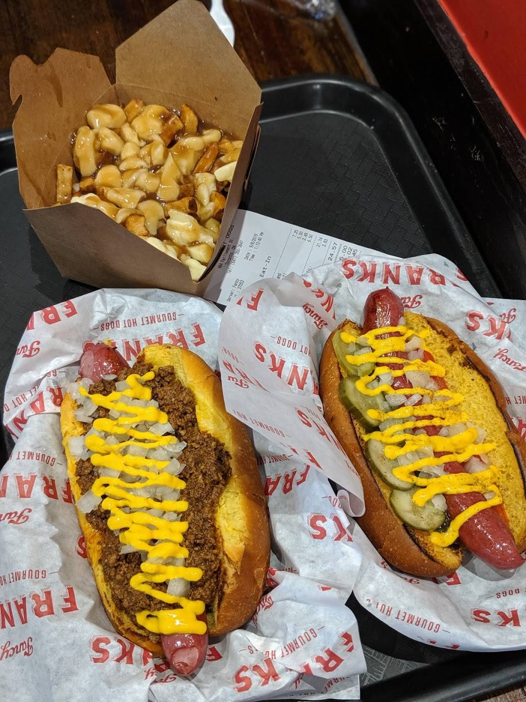 Fancy Franks Gourmet Hot Dogs | restaurant | 484 Parliament St, Toronto, ON M4X 1P2, Canada | 6473503647 OR +1 647-350-3647