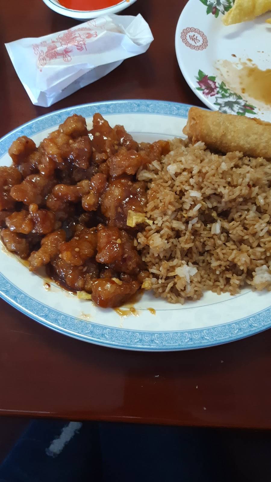 China Palace Restaurant | restaurant | 3719, 1930 Edwards Lake Rd # 122, Birmingham, AL 35235, USA | 2056557889 OR +1 205-655-7889