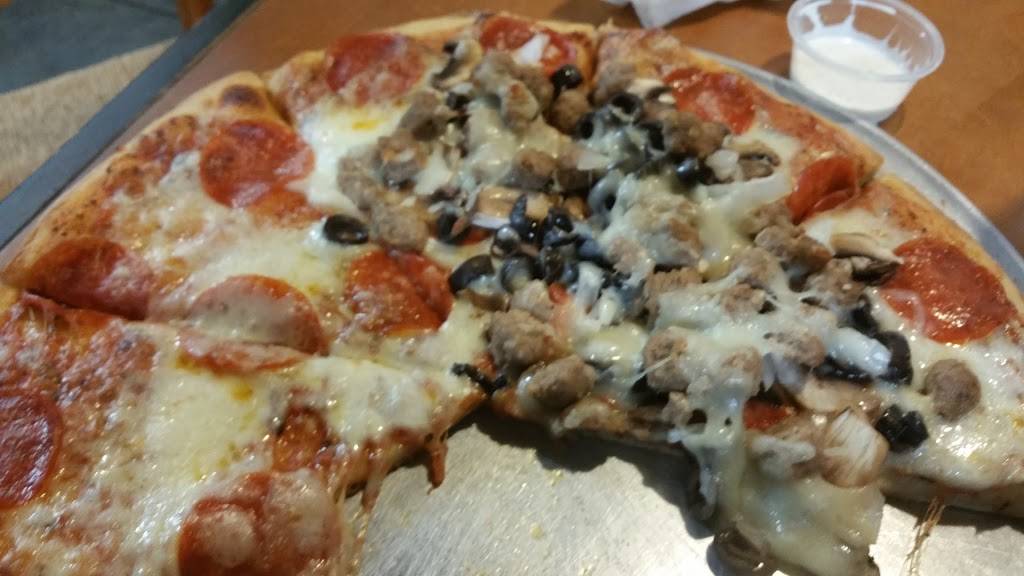 Sopranos Pizza and Restaurant | restaurant | 360 N Midway Dr, Escondido, CA 92027, USA | 7604870271 OR +1 760-487-0271