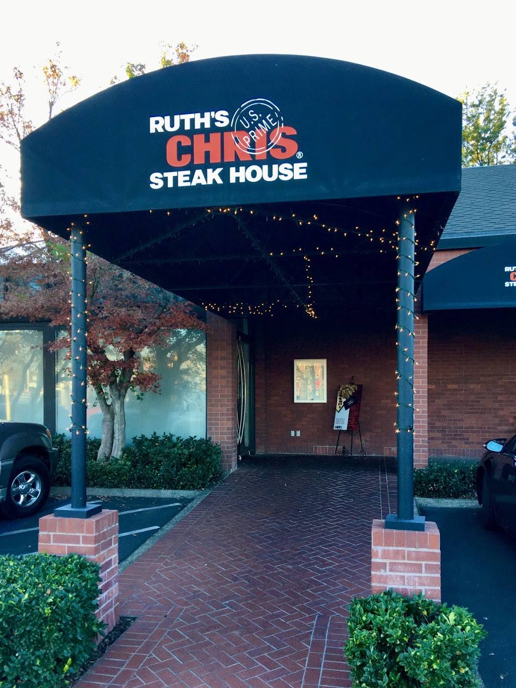 Ruths Chris Steak House | restaurant | 501 Pavilions Ln, Sacramento, CA 95825, USA | 9162862702 OR +1 916-286-2702