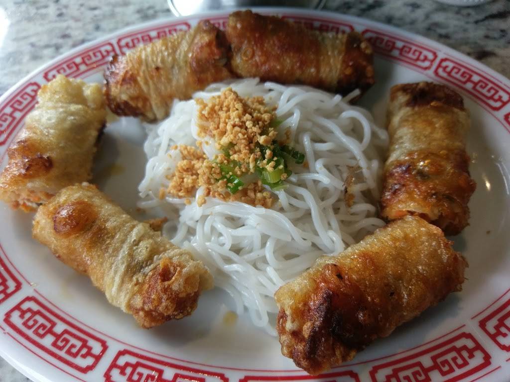 Saigon Springs | restaurant | 3408 N Academy Blvd, Colorado Springs, CO 80917, USA | 7195971175 OR +1 719-597-1175