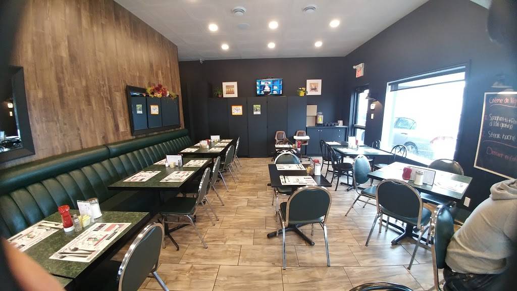 Resto Pub Chez Nanie | restaurant | 295 Boulevard Daniel Johnson, Saint-Pie, QC J0H 1W0, Canada | 4507726464 OR +1 450-772-6464