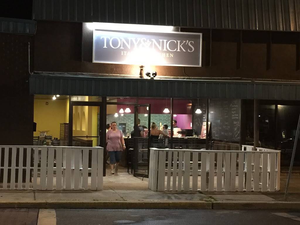 Tony And Nicks Italian Kitchen | restaurant | 162 Canal St, Ellenville, NY 12428, USA | 8456478669 OR +1 845-647-8669