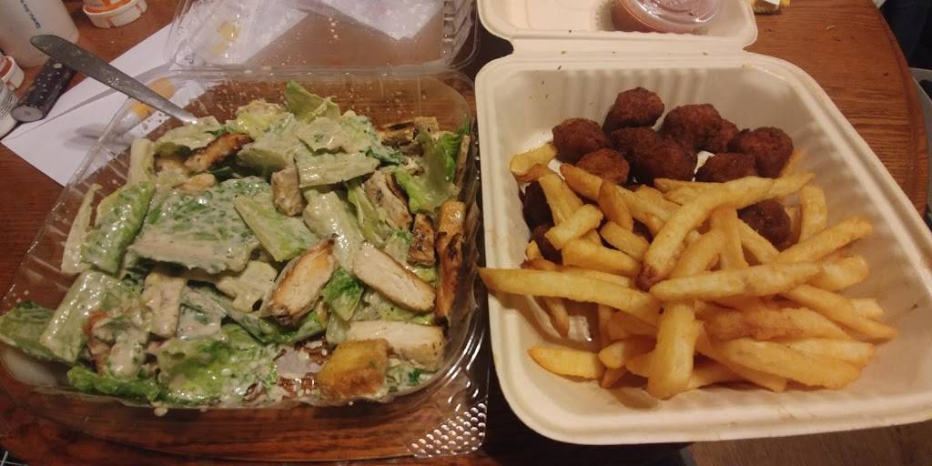 The Village Pizzeria | restaurant | 2381 Us Route 9w, Ravena, NY 12143, USA | 5187568800 OR +1 518-756-8800