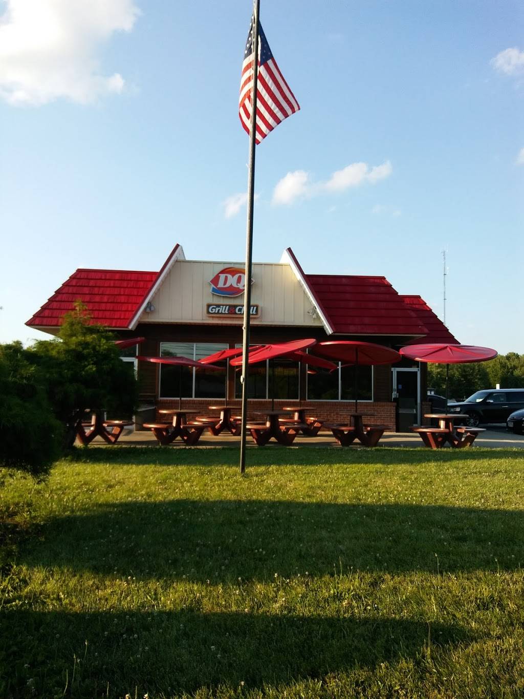 Dairy Queen | restaurant | 2025 Hospital Dr, Batavia, OH 45103, USA | 5137329110 OR +1 513-732-9110