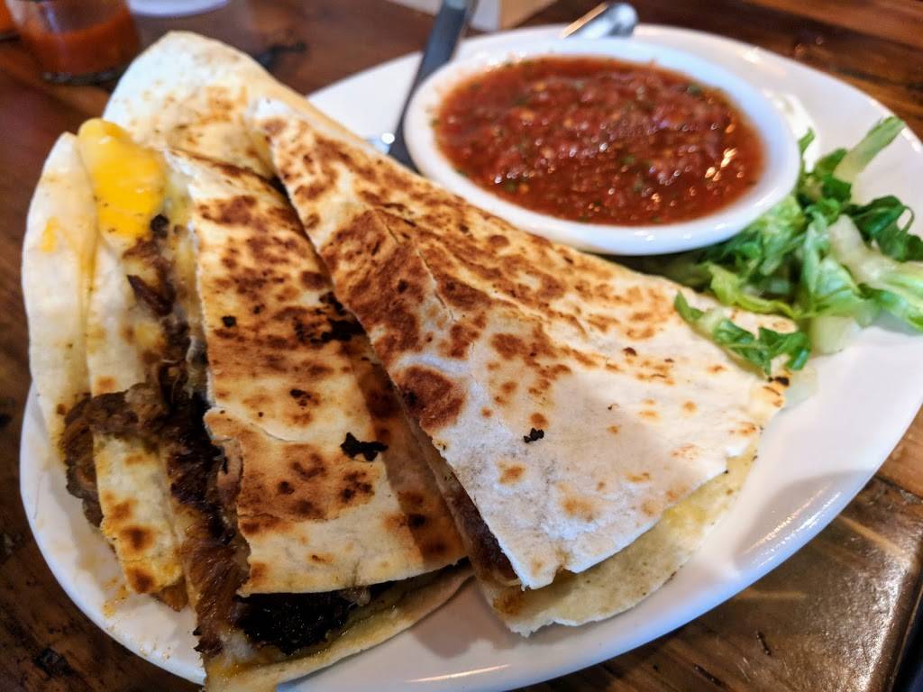 Dont Look Back - Triple | restaurant | 3306 W Broad St, Richmond, VA 23230, USA | 8046552770 OR +1 804-655-2770