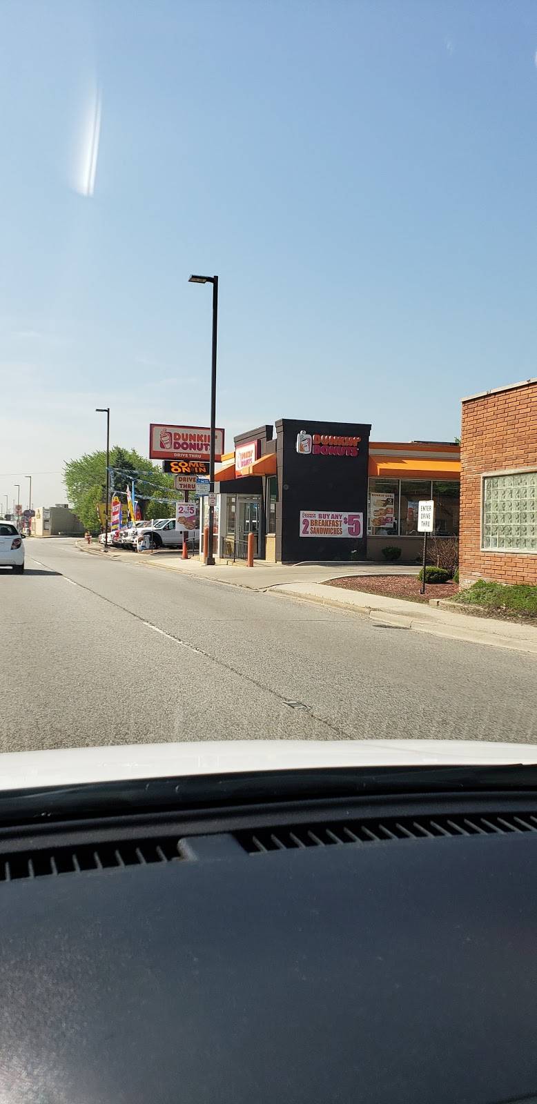 Dunkin Donuts | cafe | 6738 W Archer Ave, Chicago, IL 60638, USA | 7735865969 OR +1 773-586-5969
