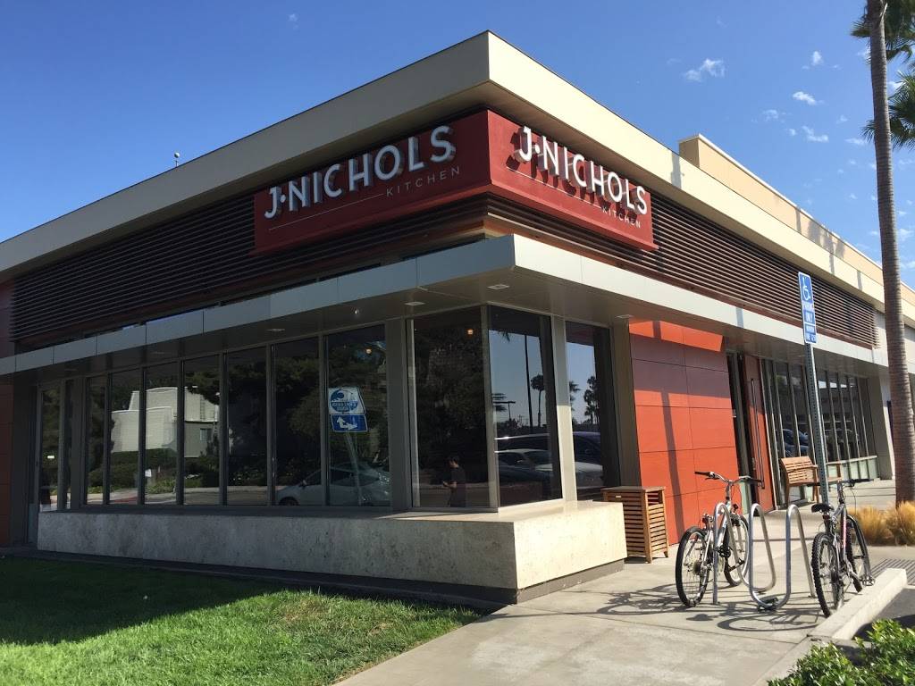 J Nichols Kitchen | restaurant | 4375 Glencoe Ave, Marina Del Rey, CA 90292, USA | 3108232283 OR +1 310-823-2283