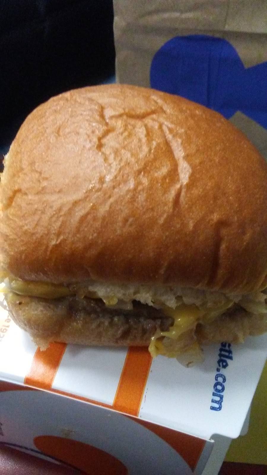 White Castle | restaurant | 2900 E Tremont Ave, Bronx, NY 10461, USA | 7187927659 OR +1 718-792-7659