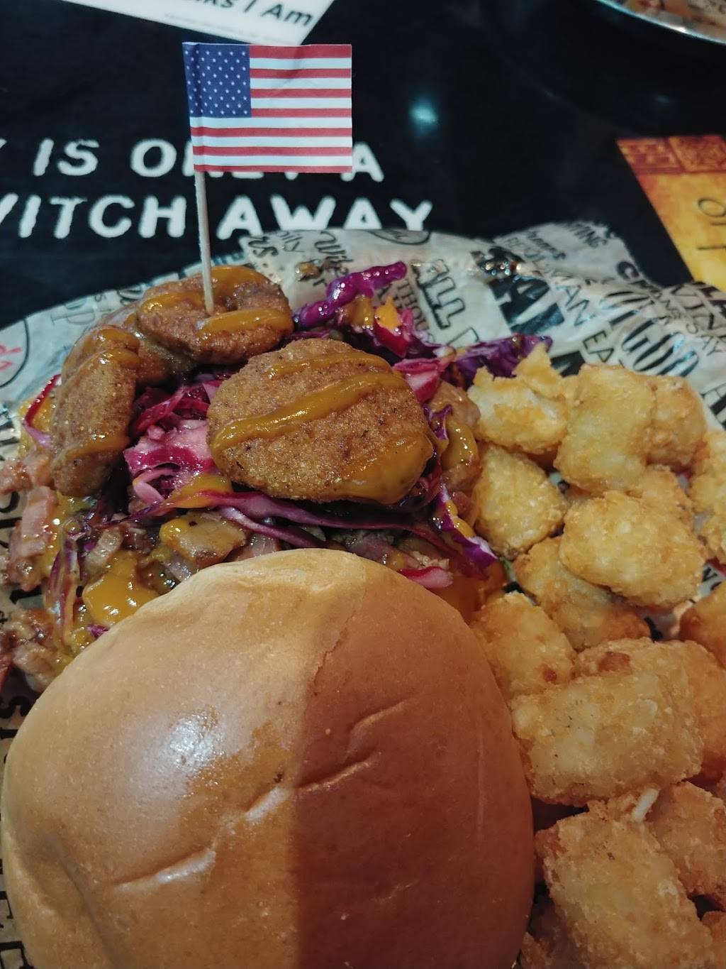 Friends Buford Grill | restaurant | 33 Buford Village Way, Buford, GA 30518, USA | 7709047770 OR +1 770-904-7770