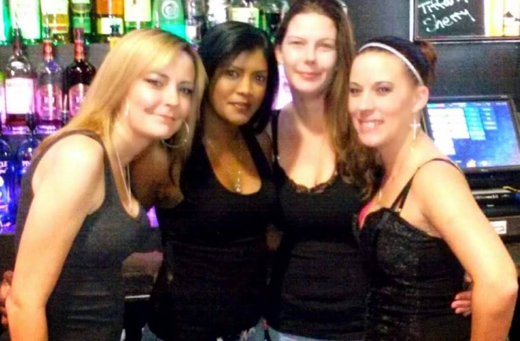 Hometowne Sports Grill | restaurant | 4543 Pleasant Hill Rd, Kissimmee, FL 34759, USA | 4074835943 OR +1 407-483-5943