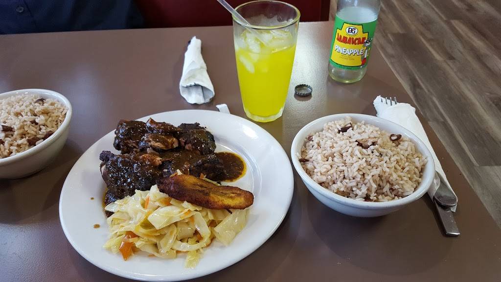 Caribbean Flaavor | restaurant | 976a Main St, Worcester, MA 01603, USA | 7748233590 OR +1 774-823-3590