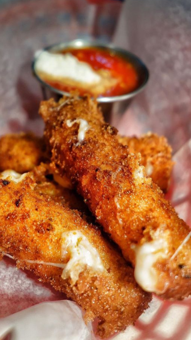 Valduccis Pizza and Catering | meal delivery | 3080 Arthur Kill Rd, Staten Island, NY 10309, USA | 2124708476 OR +1 212-470-8476