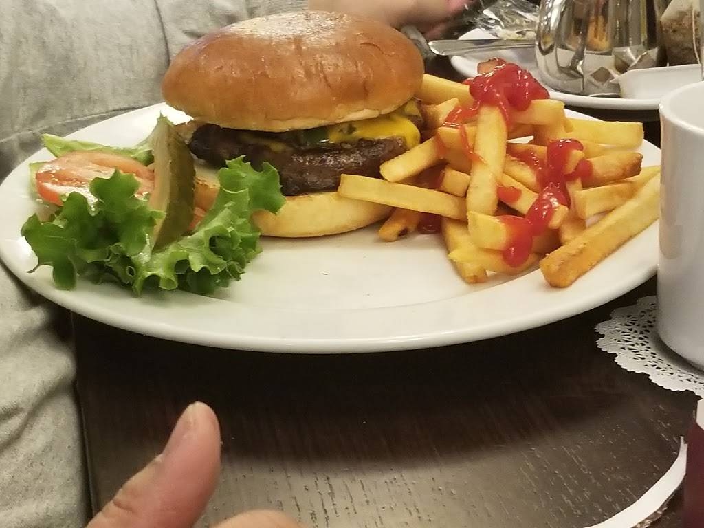 Broadview Family Restaurant | restaurant | 2417 Roosevelt Rd, Broadview, IL 60155, USA | 7083458660 OR +1 708-345-8660