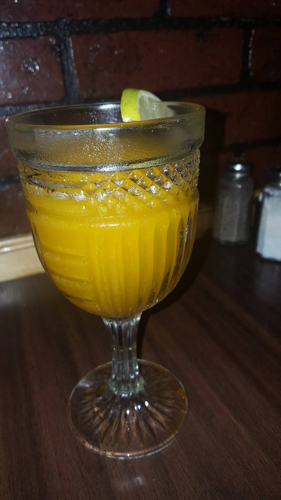 La Loma | restaurant | 235 E Main St #370, Hendersonville, TN 37075, USA | 6152645575 OR +1 615-264-5575