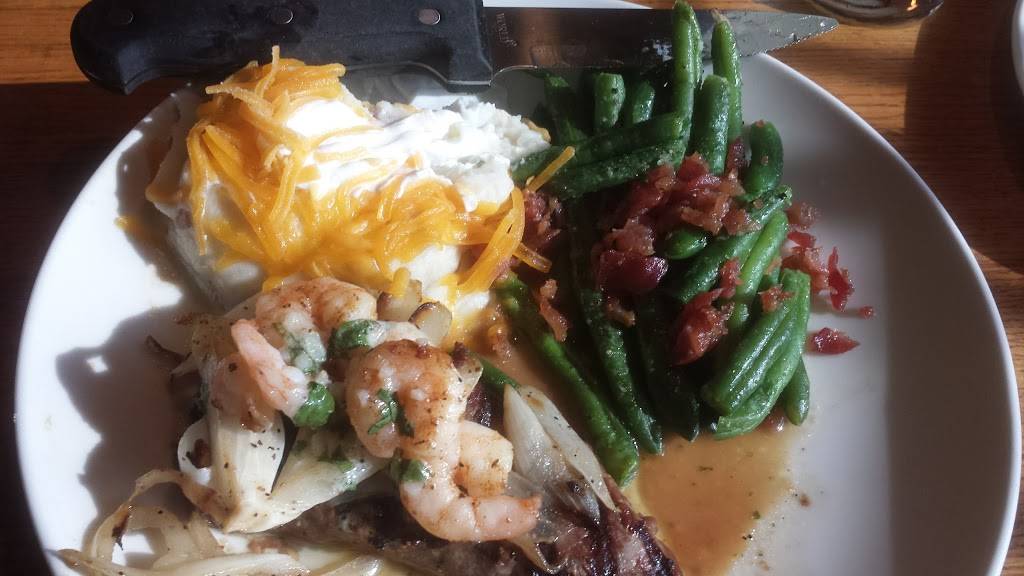 Applebees Grill + Bar | restaurant | 2300 Green Hill Rd, Mt Pleasant, TX 75455, USA | 9035777234 OR +1 903-577-7234