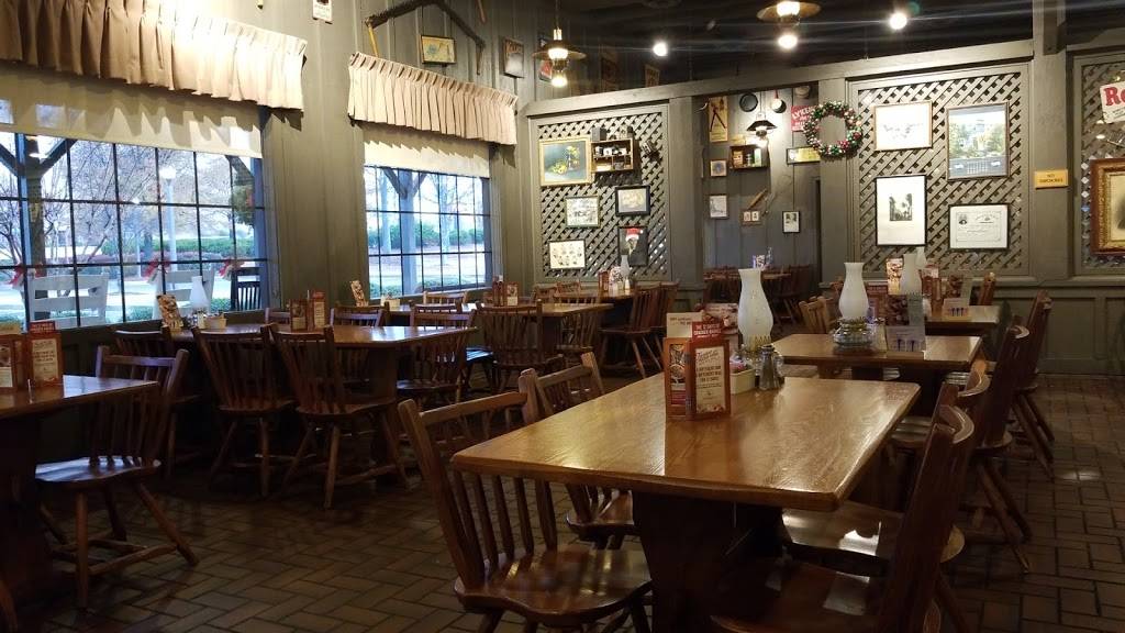 Cracker Barrel Old Country Store | restaurant | 527 Bullsboro Dr, Newnan, GA 30265, USA | 7702521055 OR +1 770-252-1055