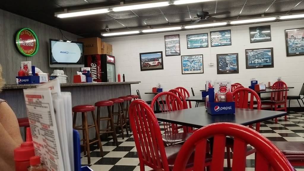 Checkered Flag Barbecue | restaurant | 1530 S Main St, Salisbury, NC 28144, USA | 7046362628 OR +1 704-636-2628