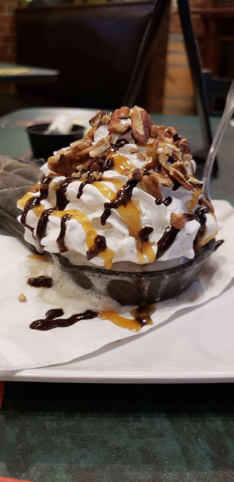 Turtles Tap | restaurant | 100 E Waverly St, Morris, IL 60450, USA | 8159423664 OR +1 815-942-3664