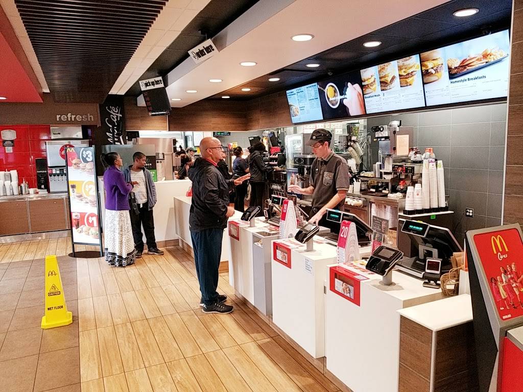 McDonalds | cafe | 9870 US-301, Riverview, FL 33569, USA | 8136776556 OR +1 813-677-6556