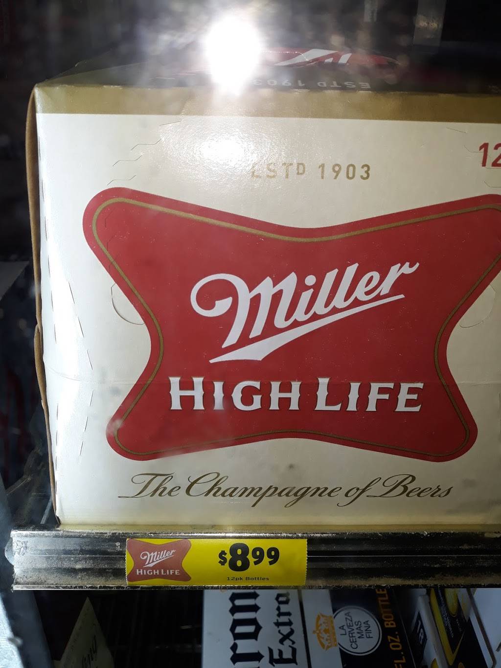 El Tropical Cafe & Market | restaurant | 2902 W Columbus Dr, Tampa, FL 33607, USA | 8136447137 OR +1 813-644-7137