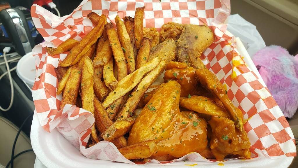 Delta Trenz Soul Food | restaurant | 4200 E 35th St, Kansas City, MO 64128, USA | 8163268942 OR +1 816-326-8942