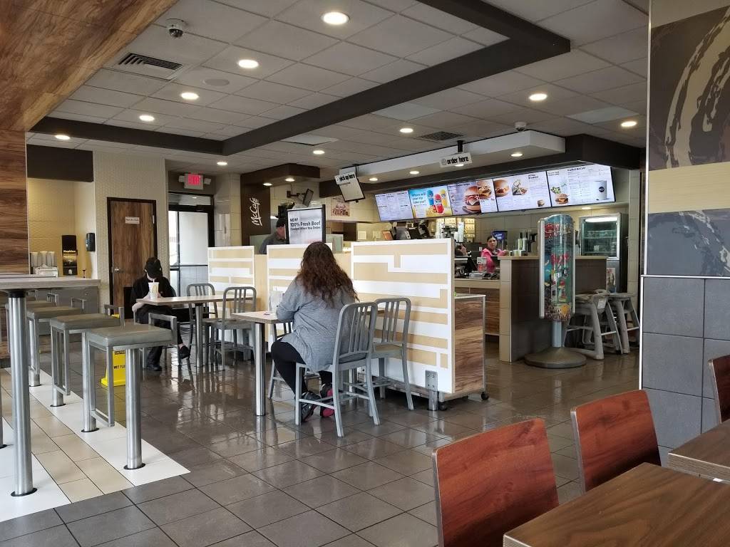 McDonalds | cafe | 6526 US-22, Delmont, PA 15626, USA | 7244685506 OR +1 724-468-5506