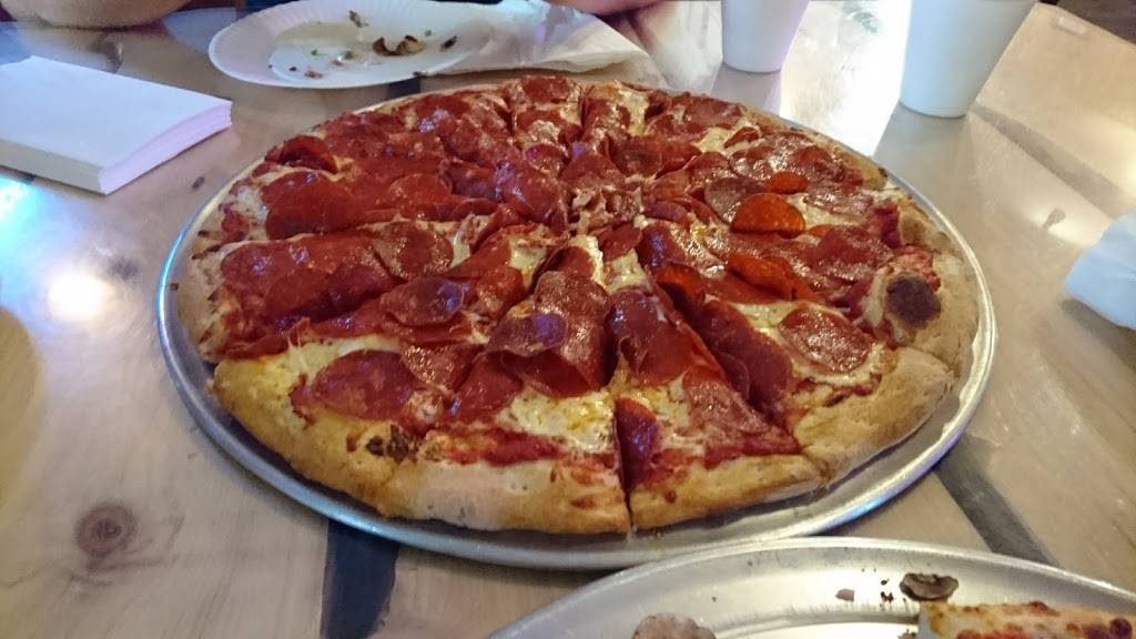 Pizza Plus | restaurant | 18251 Main St, Jamestown, CA 95327, USA | 2099843700 OR +1 209-984-3700